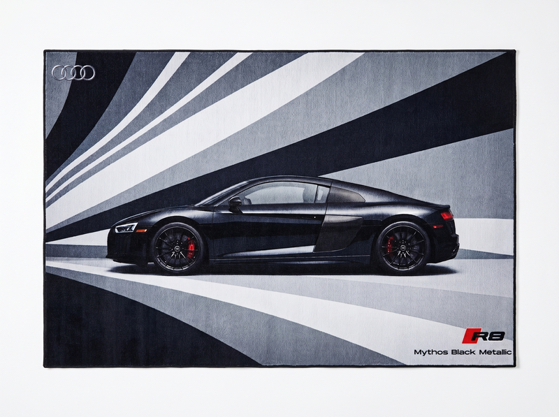 Audi R8 — Mythos Black Metallic