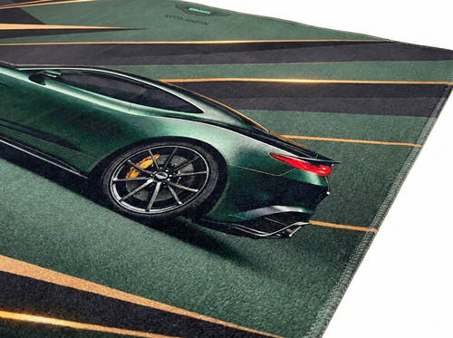 Aston Martin DBS Superleggera — Racing Green